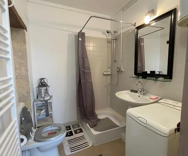 Rez De Jardin * La Chartre-sur-le-Loir